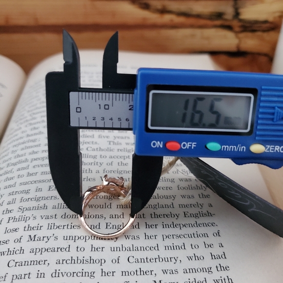 Rose gold ring - Picture 2 of 3